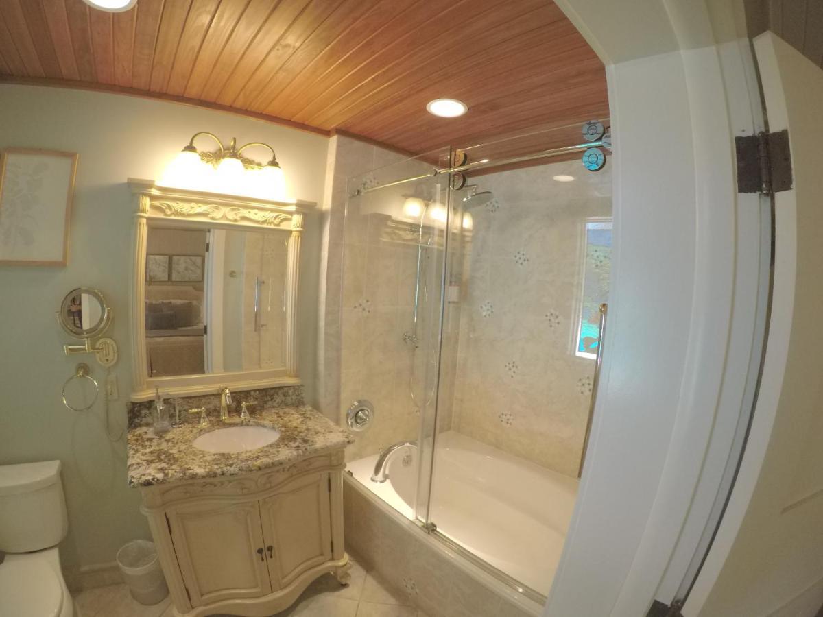 The Hibiscus House Of Fort Myers Exterior foto