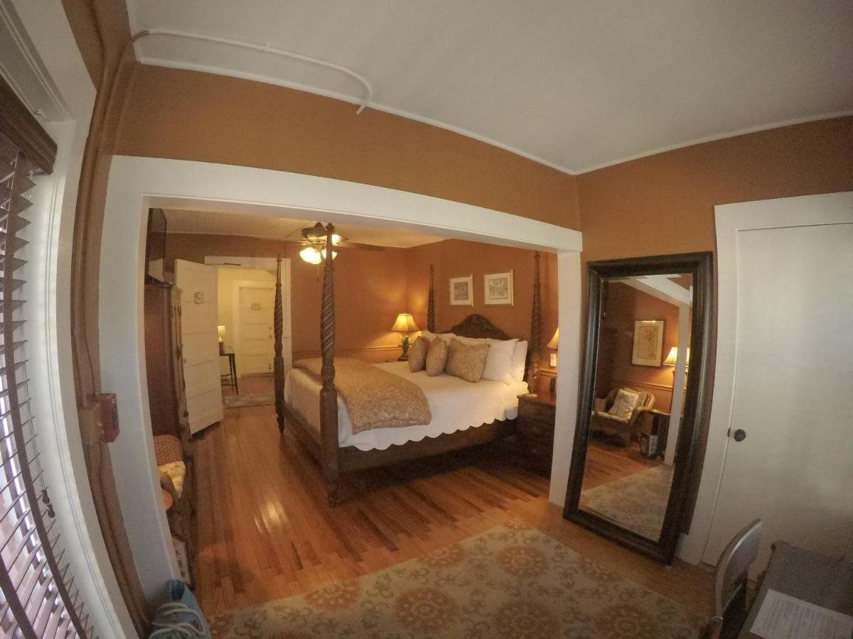 The Hibiscus House Of Fort Myers Exterior foto